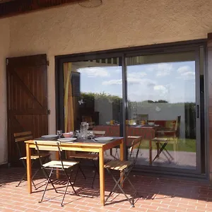  Hébergement de vacances Les Restanques France